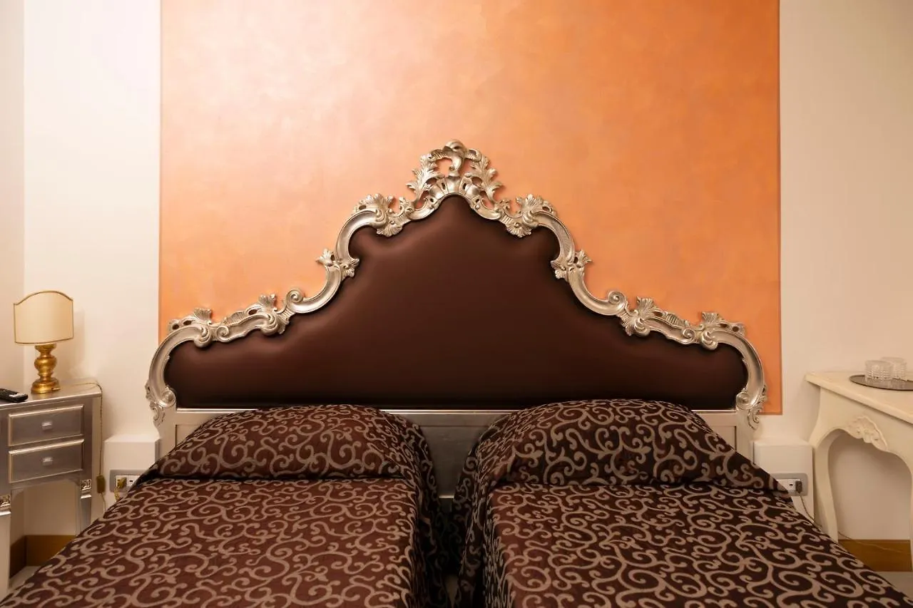 *** Hotel La Corte San Lorenzo Moscazzano Italy