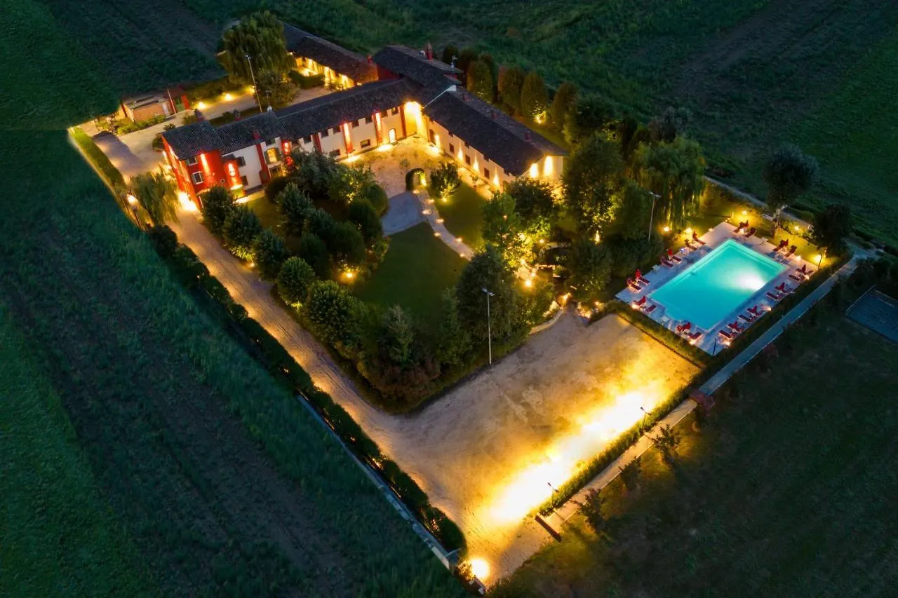 *** Hotel La Corte San Lorenzo Moscuzzano Italie